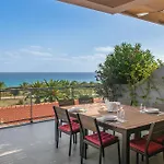 Casa Da Maresia By An Island *