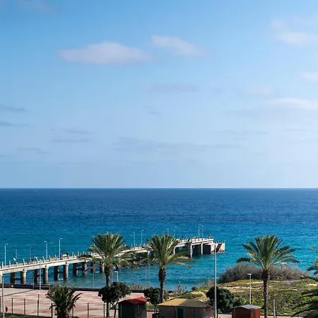 Casa Da Maresia By An Island *